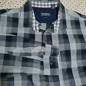 Van Heusen Long Sleeve Dress Shirt